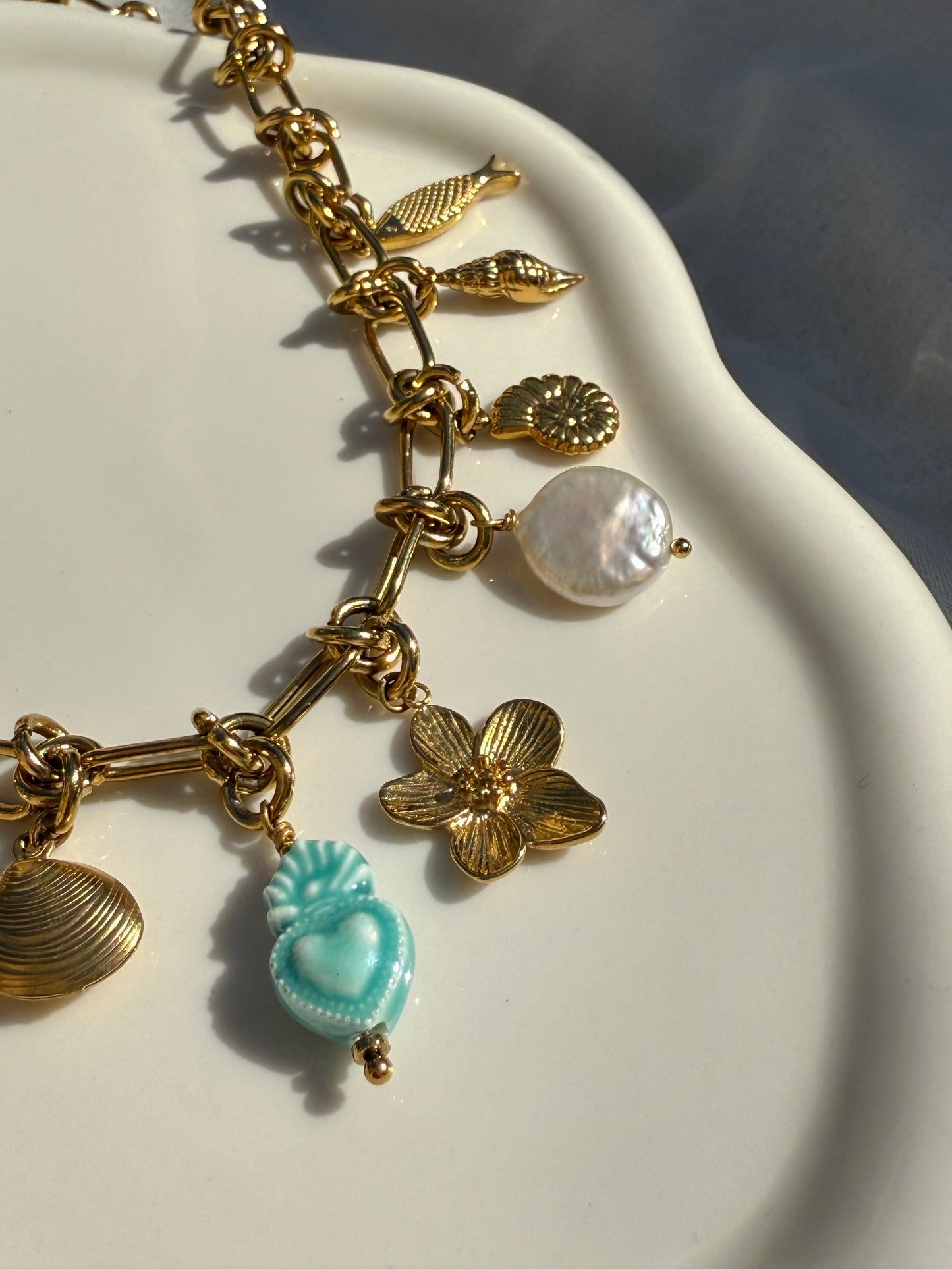 Collier à breloques