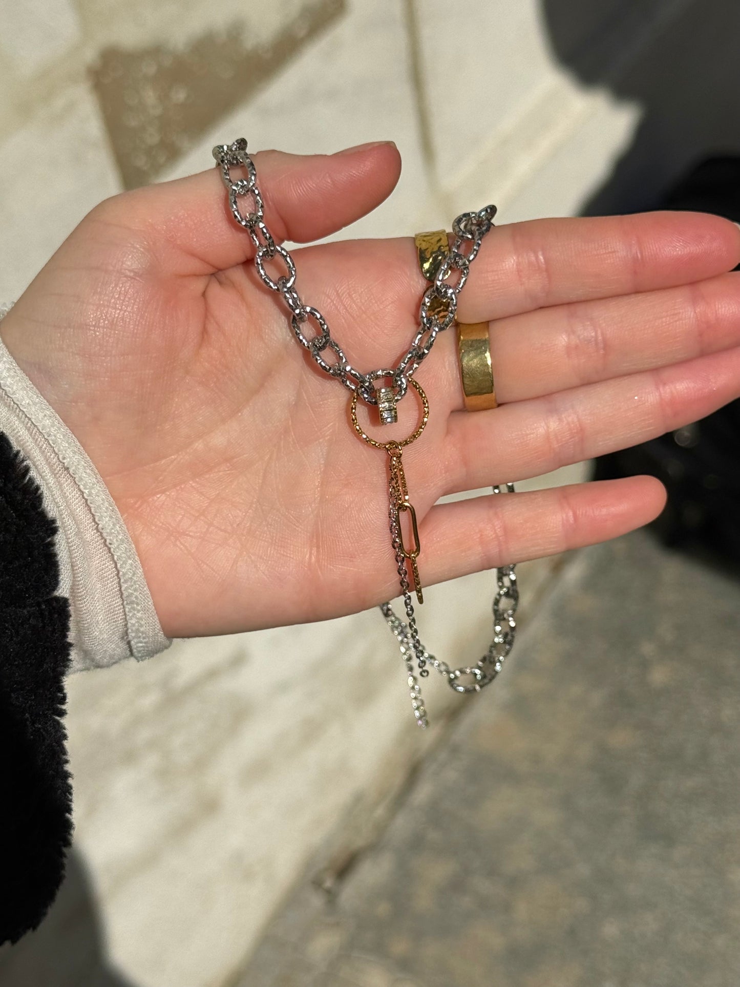 Collier Yona